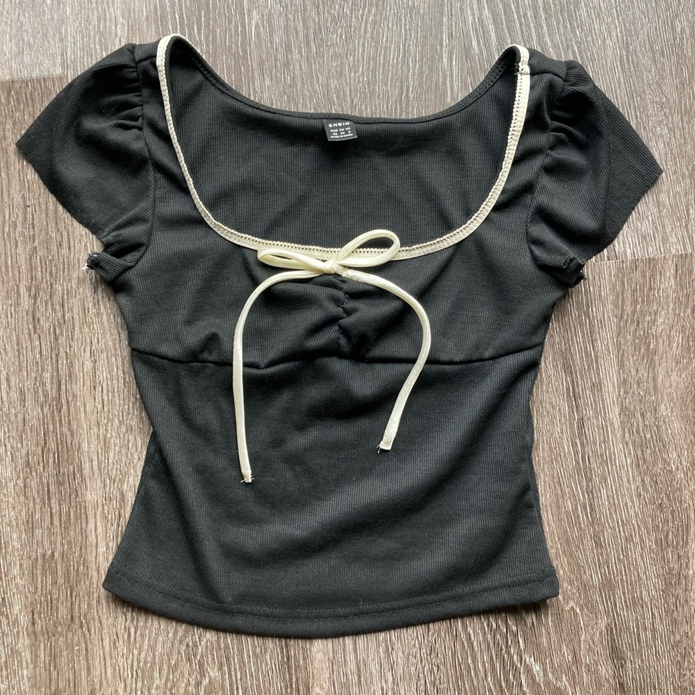 SHEIN Black Top with Cream Bow